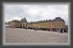 03.Entrance * This is the line to enter the castle. I took this photo while was in the line to buy the ticket, on the other side of the courtyard, which was at leas twice as long (and slower...) * 3876 x 2359 * (1.67MB)